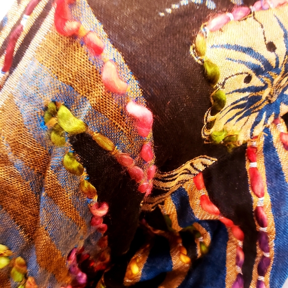 RAJ-MURIEL Thick Knit Emb. Kimono-OS-NWT - Picture 4 of 12